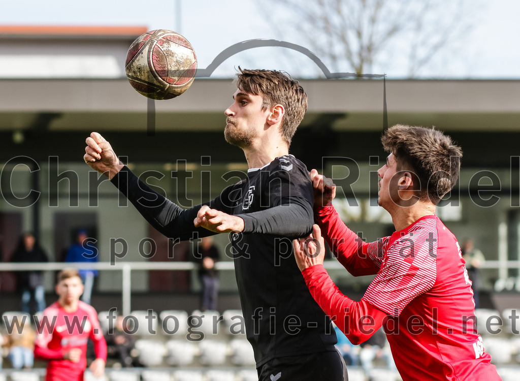 2024-02-24_106_FC_Schwaig_gegen_TSV_1880_Wasserburg | Oberding, Deutschland, 24.02.2024:
Fußball, 2. Runde Qualifikation TOTO-Pokal 2023 / 2024, 1. Spieltag, FC Schwaig gegen TSV 1880 Wasserburg, Endergebnis: 2:3

Mario Simak (FC Schwaig, #5)

Foto: Christian Riedel / fotografie-riedel.net
