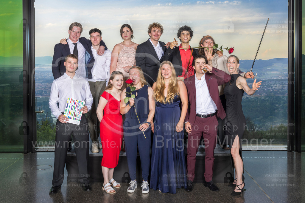 FeusiDiplomfeier_R5OO3020 | Brigitte Münger / bmsportphotography - Realisiert mit Pictrs.com