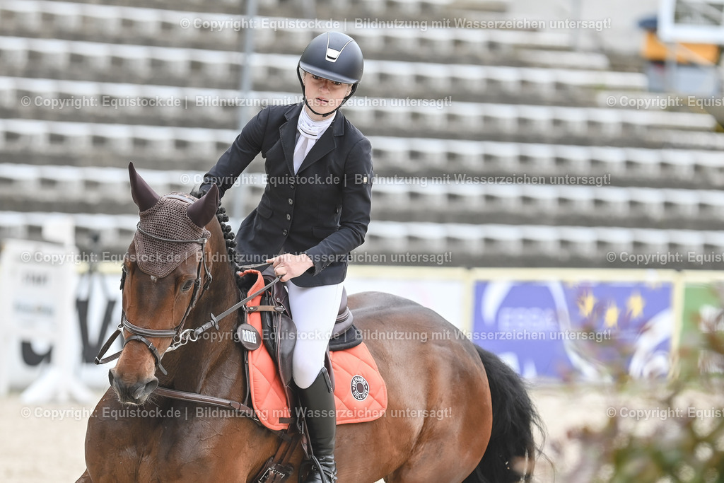 20230514_CCI4_Springen_0130 | equistock