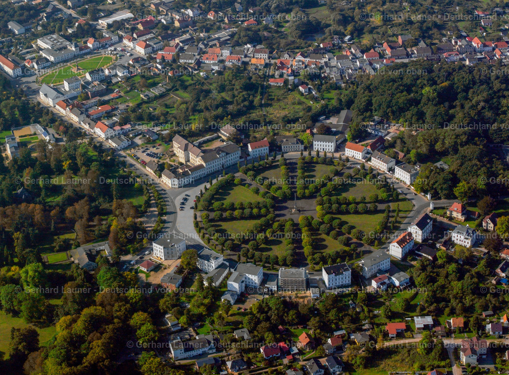 2581043 | Online-Shop für Luftbilder aus Deutschland. Seit über 45 Jahren baut Gerhard Launer das Luftbildarchiv mit unterschiedlichsten Themen stetig weiter aus.