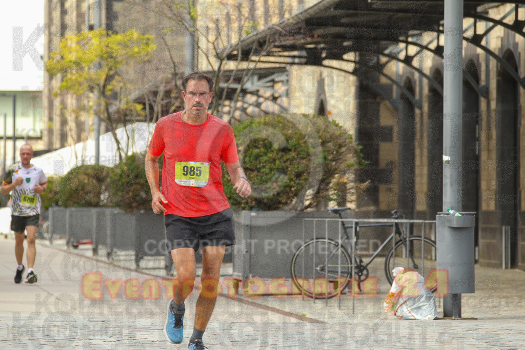 250920_1520_EV4_8519 | Sportfotografie im Rhein-Sieg Kreis, Köln, Bonn, NRW, Rheinland Pfalz, Hessen, etc. Unser Tätigkeitsfeld umfasst den Laufsport vom Volkslauf über den Marathon, Duathlon, Triathon bis zum Ultralauf wie Kölnpfad Ultra oder Schindertrail.