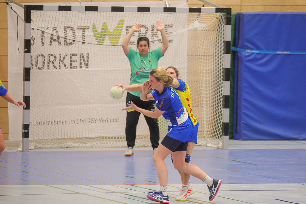 TvBorkenIII_SVN_220325_222 | Bildergalerie von Sport-Ereignissen aber auch von weiteren spannenden Dingen - nicht nur vom Niederrhein. In Anlehnung an den bekannten Spruch von Hanns Dieter Hüsch heißt das Motto: "Niederrhein ist überall".  - Realisiert mit Pictrs.com