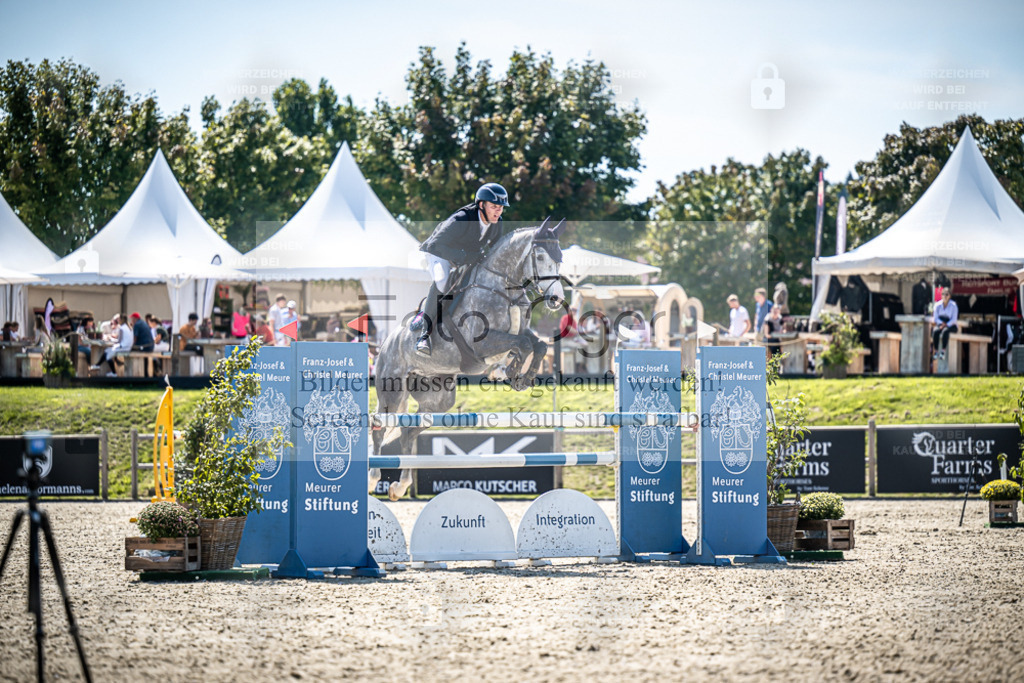 DOS_4688 | Entdecke hochwertige Reitturnierfotos von Foto Oger. Professionell, emotional und authentisch – jetzt Lieblingsmomente im Shop bestellen. - Realisiert mit Pictrs.com