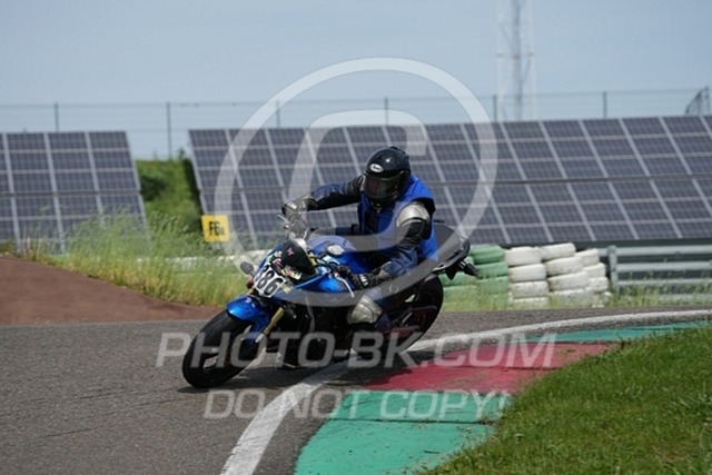 2024_05_14_PBK_23410 | Sportfotografie; SlowMotion; Video; Rennstrecke; Hafeneger; Speer; Racing; RSE; BMW; CBO; Trackday; Motorsportarena; Hockenheimring; Brno; Most; Barcelona; Valencia