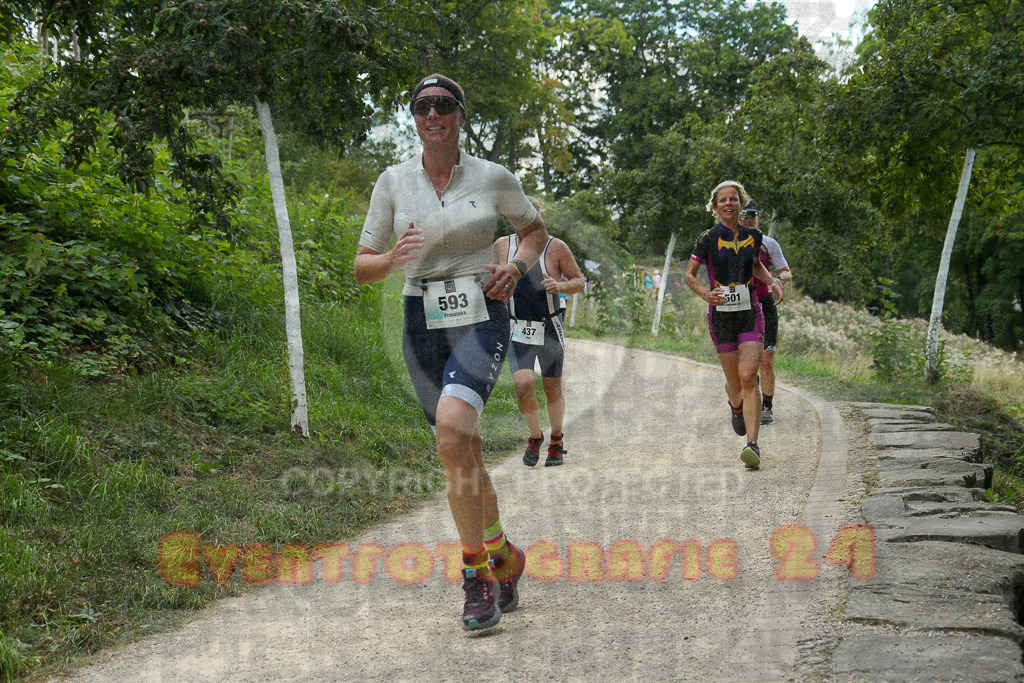 250824_1407_EX1_5015 | Sportfotografie im Rhein-Sieg Kreis, Köln, Bonn, NRW, Rheinland Pfalz, Hessen, etc. Unser Tätigkeitsfeld umfasst den Laufsport vom Volkslauf über den Marathon, Duathlon, Triathon bis zum Ultralauf wie Kölnpfad Ultra oder Schindertrail.