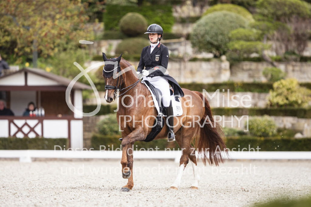 260412_Kronberg_S-Dressur-632 | Deine schönsten Turniermomente als professionelle Fotos! Entdecke hochwertige Pferdesport-Fotografie im Online-Shop. Jetzt Fotos finden & bestellen!