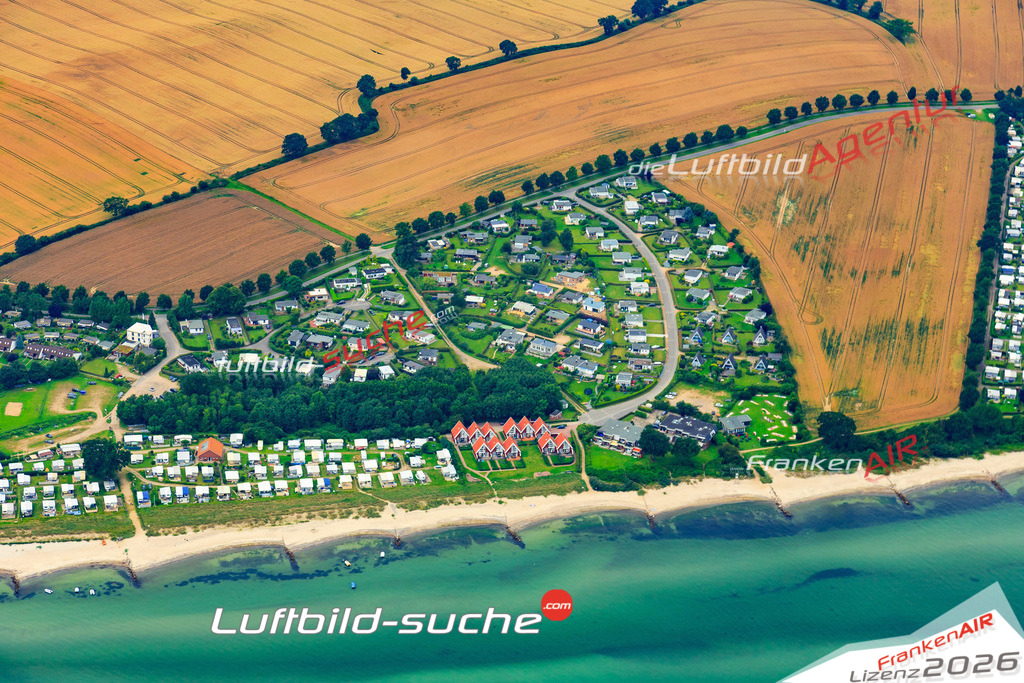 Die Luftaufnahme Pelzerhaken -  wurde vom UL-Flugzeug (keine Drohne) aus fotografiert.Hohe Druck- Auflösung-die Geschenkidee!