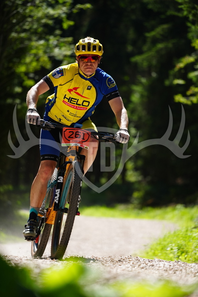 FC102141 | Fotogalerie der Treibjagd im Dunkelwald - Dein MTB Etappenrennen im Erzgebirge - Realisiert mit Pictrs.com