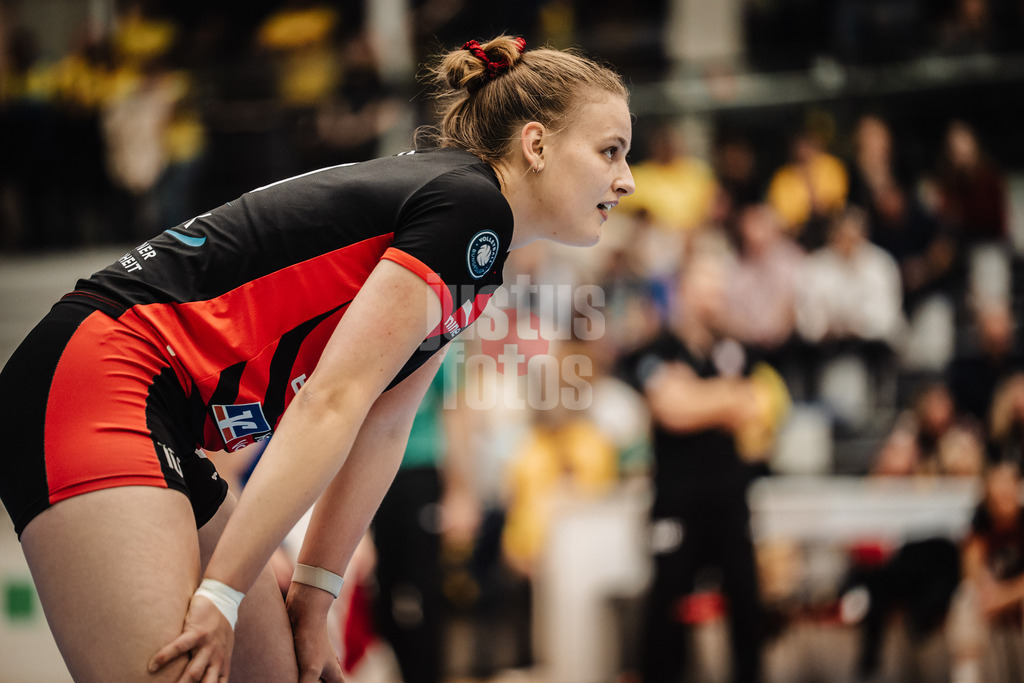 Volleyball | Frauen | Saison 2025/2026 | Volleyball Bundesliga | SSC Palmberg Schwerin vs. ETV Hamburger Volksbank Volleys | 18.10.2025 | Lena Liegert (#10, ETV Hamburger Volksbank Volleys)