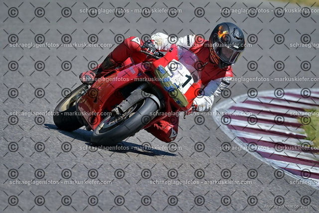 26bc03-1637 | markuskiefer.com - Realisiert mit Pictrs.com