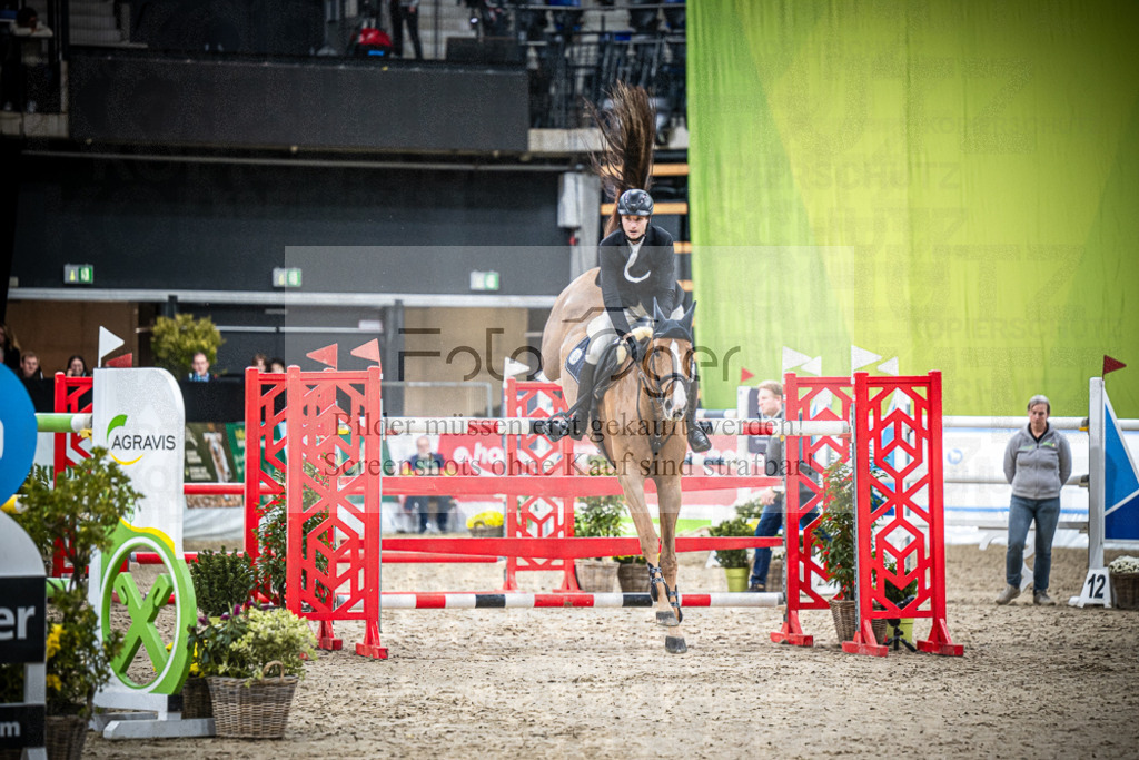 DOS_0074 | Entdecke hochwertige Reitturnierfotos von Foto Oger. Professionell, emotional und authentisch – jetzt Lieblingsmomente im Shop bestellen.Deutschlandweite Turnierfotografie. - Realisiert mit Pictrs.com