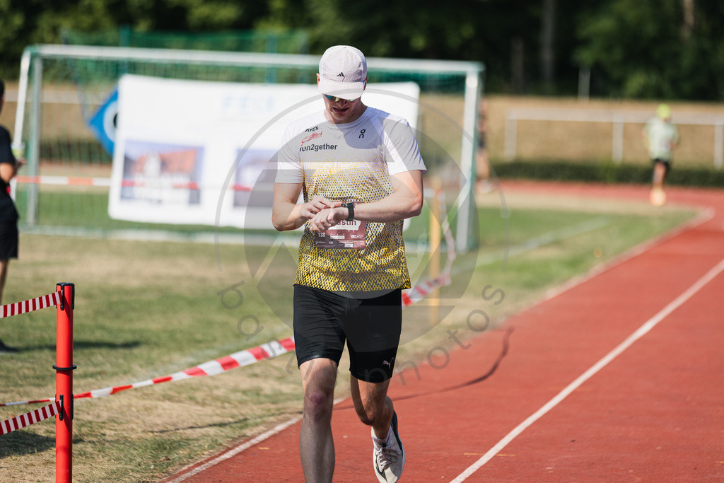 2026-07-26 Halbmarathon Moenchsdeggingen - 00703 | bastis.photos - Realisiert mit Pictrs.com