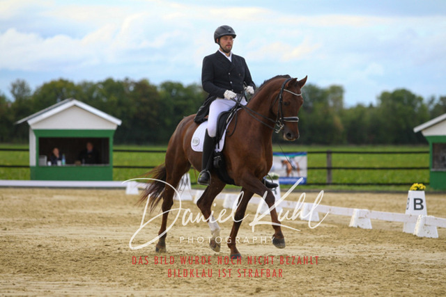 DKP44818 | Turniersportfotografie; Pferdefotografie; Dressurfotografie