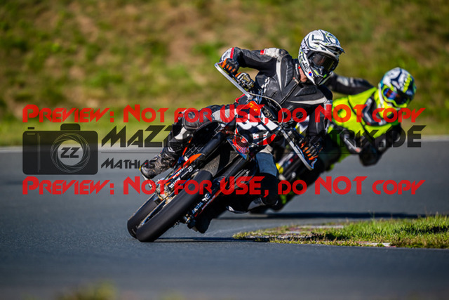 MaZZes_FotoMatrix_220904_6408 | S4