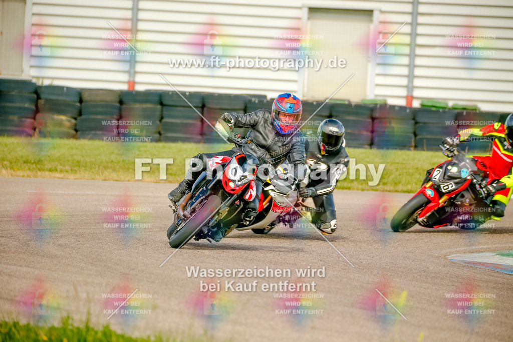 _MOT0200 | Hier findet Ihr Bilder von Touristenfahrten auf der Nürburgring Nordschleife oder von anderen Veranstaltungen die ich besucht habe. Viel Spass beim Durch Schauen 