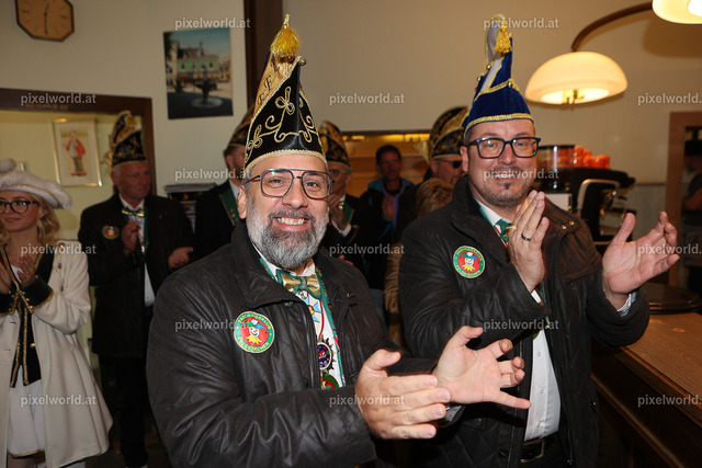 Faschingswecken am Hauptplatz Feldkirchen | Bildershop von pixelworld.at - Realisiert mit Pictrs.com