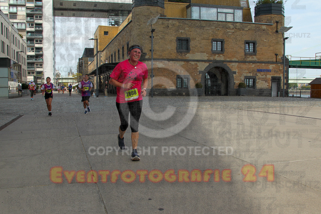 250920_1336_EV4_6245 | Sportfotografie im Rhein-Sieg Kreis, Köln, Bonn, NRW, Rheinland Pfalz, Hessen, etc. Unser Tätigkeitsfeld umfasst den Laufsport vom Volkslauf über den Marathon, Duathlon, Triathon bis zum Ultralauf wie Kölnpfad Ultra oder Schindertrail.