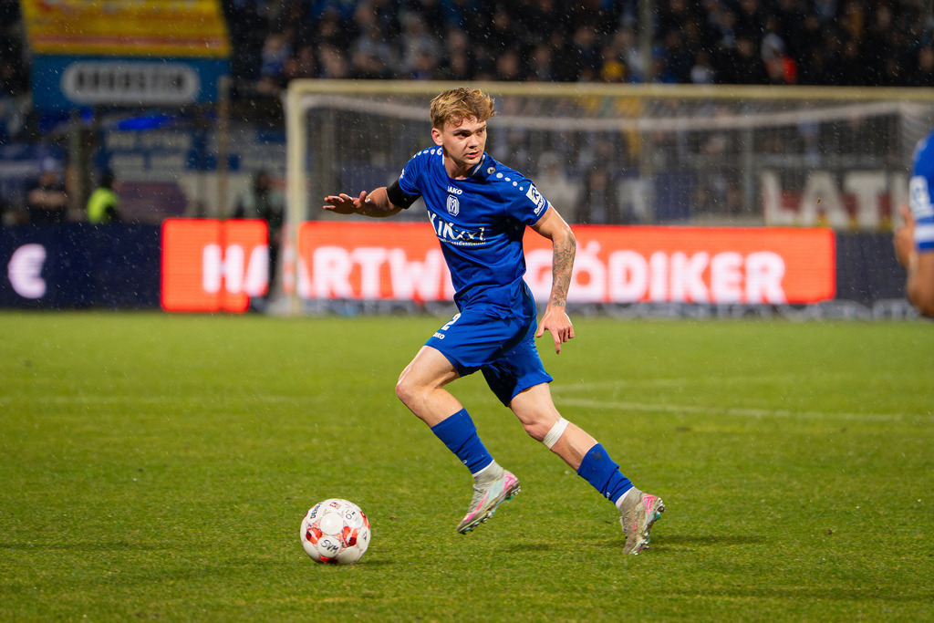 Fußball I Herren I Saison 2025-2026 I Regionalliga Nord I 24. Spieltag I SV Meppen - Hamburger SV II I 1308 | Dominique Domröse (2, SV Meppen) - Realisiert mit Pictrs.com