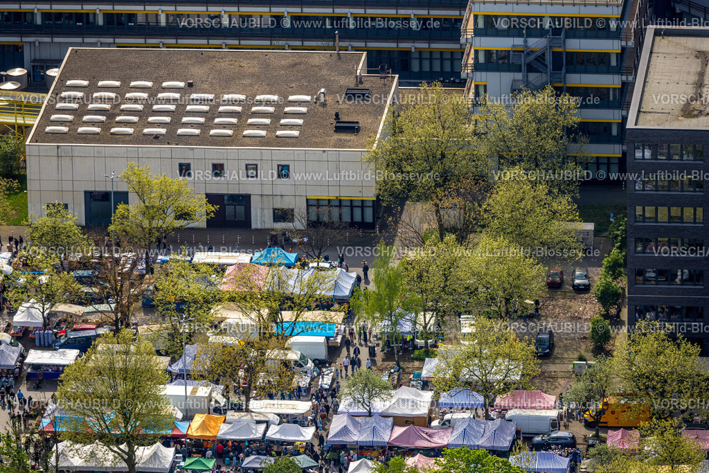 Essen240400551 | Luftbild, Universität Duisburg-Essen, Trödelmarkt Uni Essen Flohmarkt, Essen, Ruhrgebiet, Nordrhein-Westfalen, Deutschland