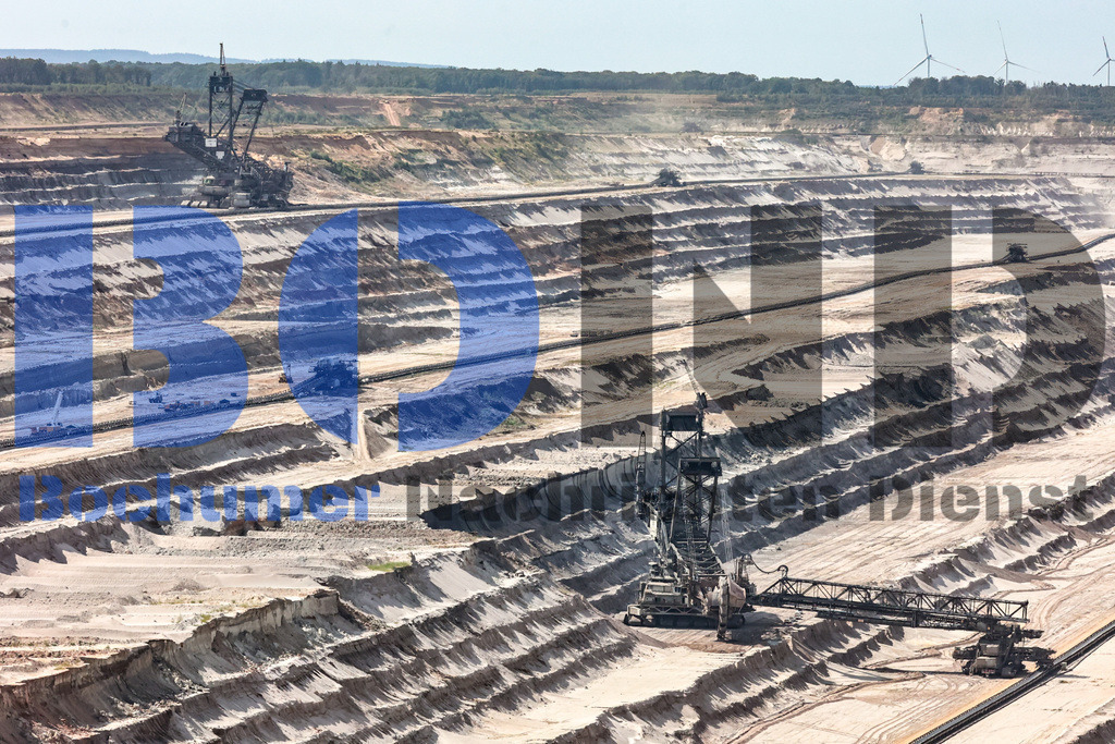 SES_TAGHAM20250825-15 | bond - Realisiert mit Pictrs.com