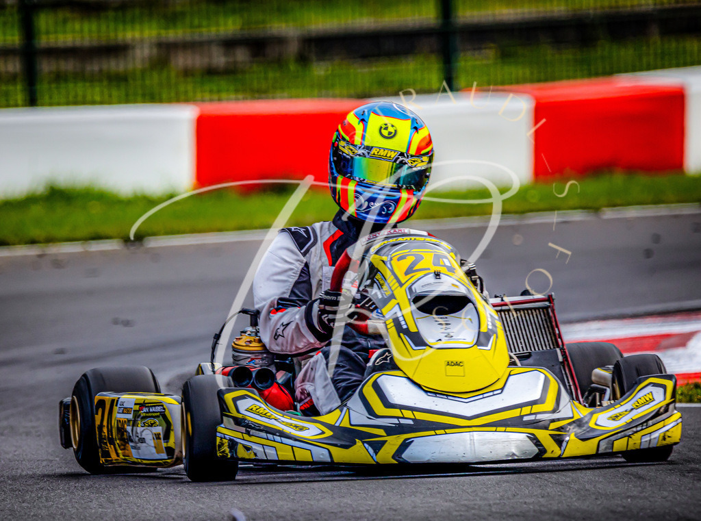 3C2CA170-4A48-4AD3-A1AB-87606FC3D1CA | traudl_s_fotos