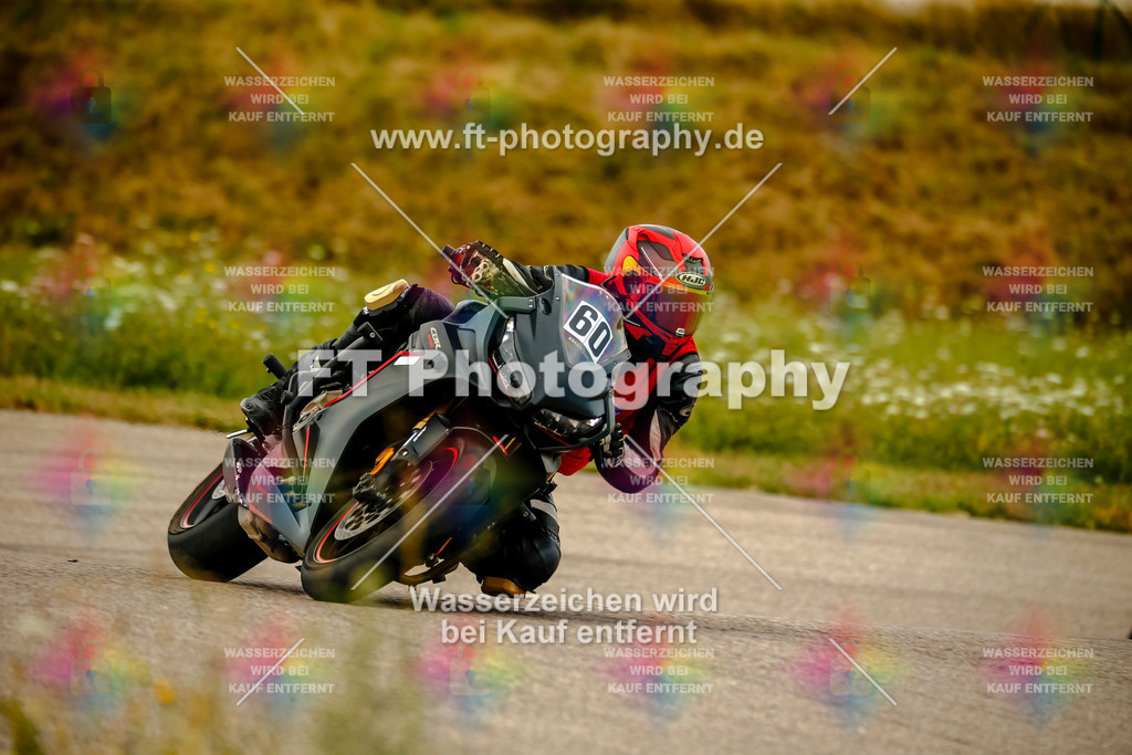 Chambley Juli-1043 | Hier findet Ihr Bilder von Touristenfahrten auf der Nürburgring Nordschleife oder von anderen Veranstaltungen die ich besucht habe. Viel Spass beim Durch Schauen 