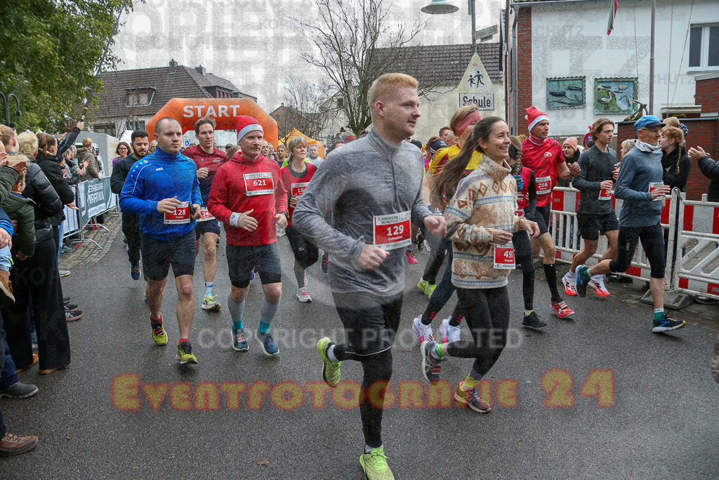251130_1133_EX1_8016 | Sportfotografie im Rhein-Sieg Kreis, Köln, Bonn, NRW, Rheinland Pfalz, Hessen, etc. Unser Tätigkeitsfeld umfasst den Laufsport vom Volkslauf über den Marathon, Duathlon, Triathon bis zum Ultralauf wie Kölnpfad Ultra oder Schindertrail.