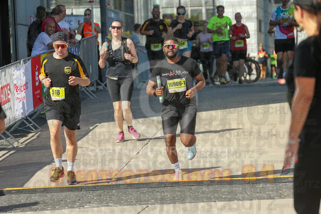 240921_1502_EX1_4303 | Sportfotografie im Rhein-Sieg Kreis, Köln, Bonn, NRW, Rheinland Pfalz, Hessen, etc. Unser Tätigkeitsfeld umfasst den Laufsport vom Volkslauf über den Marathon, Duathlon, Triathon bis zum Ultralauf wie Kölnpfad Ultra oder Schindertrail.