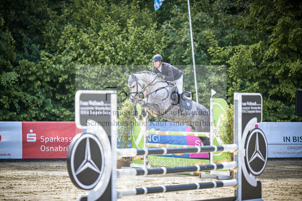 DOS_4053 | Entdecke hochwertige Reitturnierfotos von Foto Oger. Professionell, emotional und authentisch – jetzt Lieblingsmomente im Shop bestellen.Deutschlandweite Turnierfotografie. - Realisiert mit Pictrs.com