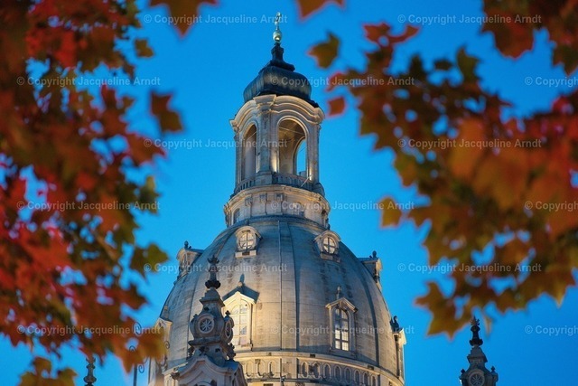 Jacqueline_Arndt_Farbenklang | Fotografie Photography Dresden Photoshooting  Fotoshooting Fotografin Dresdencity Bilder  Foto Dresdenvideos Kalender Postkarten Bilderdownload Portrait Hochzeitsfotografie Familienfotos Bewerbungsbilder Studiofotografie Fotograf Dresdenbilder Business - Realisiert mit Pictrs.com