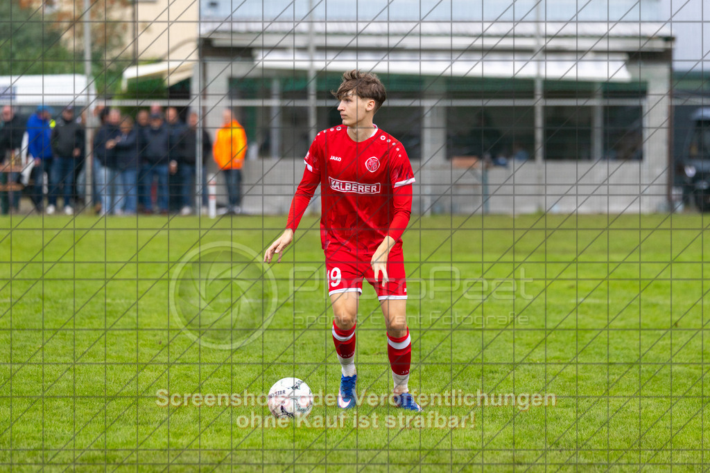 20261011_164409_0524_(c)_by_PhotoPeet | #,KSG Eislingen (grün) vs. 1.FC Donzdorf (rot), Fußball, Bezirksliga - Bezirk Neckar/Fils, 07. Spieltag, Saison 2026/2027, Rasensportplatz, Albstraße 69, 73054 Eislingen, 11.10.2026 - 15:00 Uhr,Foto: PhotoPeet / Sport- &amp; Eventfotografie / Peter Harich