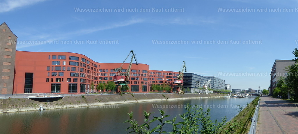 P1000480 | Entdecken Sie die faszinierende Welt von Norbert Michels: Surreale Kunstwerke, hochwertige Fotos, Leinwandbilder & Fotoprodukte wie Tassen mit bild7 - Realisiert mit Pictrs.com