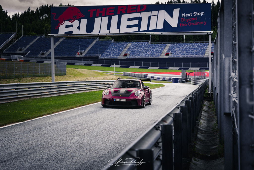 Red Bull Ring 2025 | Entdecken Sie die faszinierende Welt von Alexander Tschuncky Arts: Kreative Fotografie, atemberaubende Automobilkunst und hochwertiger Bilderdruck. Lassen Sie sich inspirieren! - Realisiert mit Pictrs.com