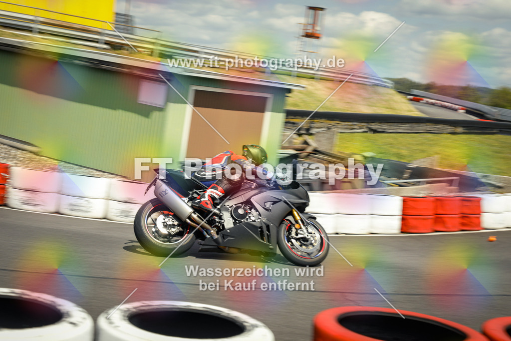 OBK_Mai_Justin_Uwe-11017 | Hier findet Ihr Bilder von Touristenfahrten auf der Nürburgring Nordschleife oder von anderen Veranstaltungen die ich besucht habe. Viel Spass beim Durch Schauen 