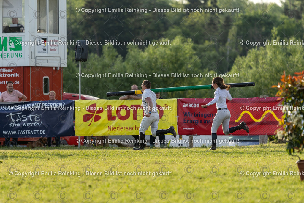 CL5A1312 | Emilia Reinking Fotografie - Realisiert mit Pictrs.com