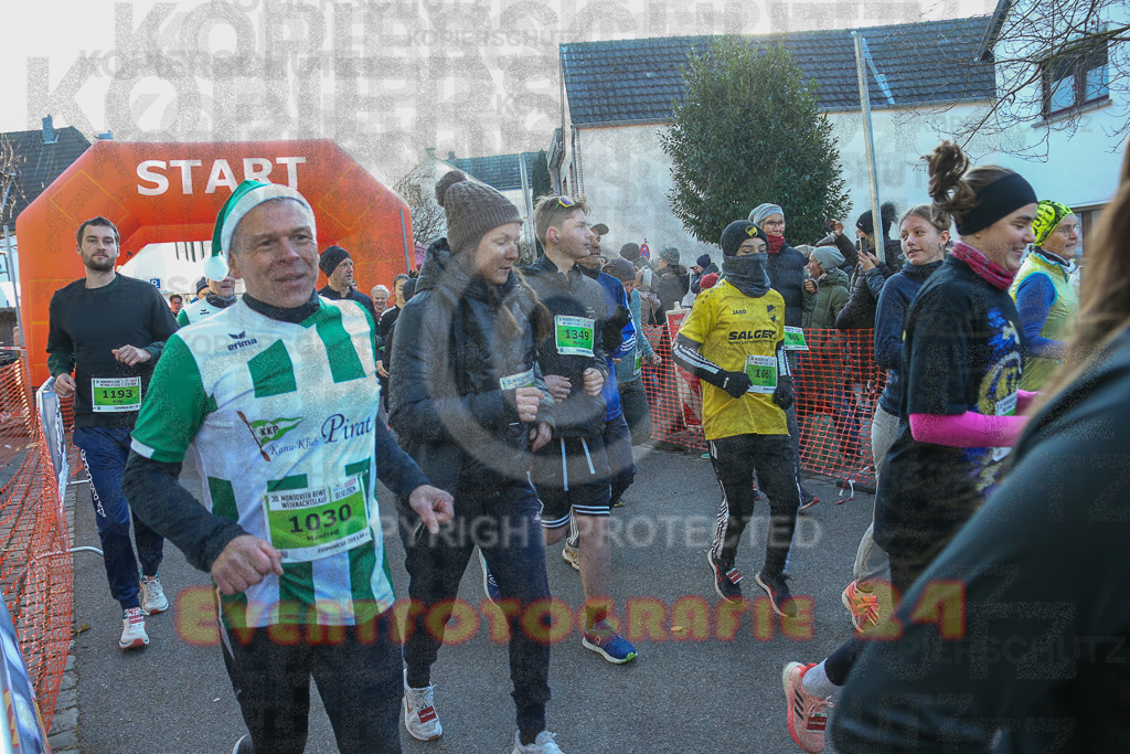 241201_1025_EX1_8153 | Sportfotografie im Rhein-Sieg Kreis, Köln, Bonn, NRW, Rheinland Pfalz, Hessen, etc. Unser Tätigkeitsfeld umfasst den Laufsport vom Volkslauf über den Marathon, Duathlon, Triathon bis zum Ultralauf wie Kölnpfad Ultra oder Schindertrail.