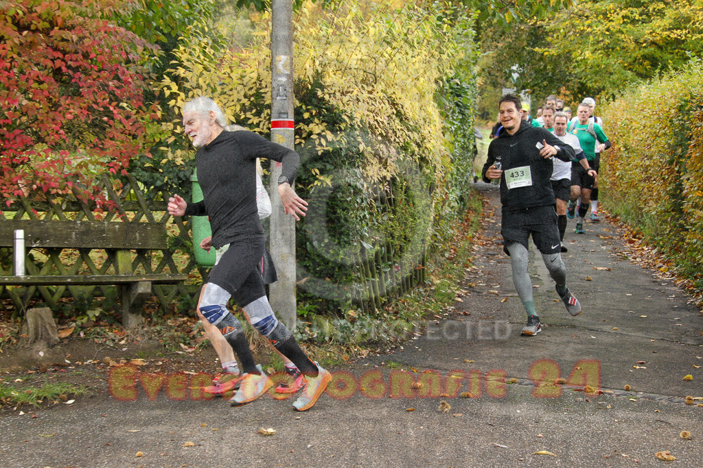 251026_1004_EV4_3976 | Sportfotografie im Rhein-Sieg Kreis, Köln, Bonn, NRW, Rheinland Pfalz, Hessen, etc. Unser Tätigkeitsfeld umfasst den Laufsport vom Volkslauf über den Marathon, Duathlon, Triathon bis zum Ultralauf wie Kölnpfad Ultra oder Schindertrail.