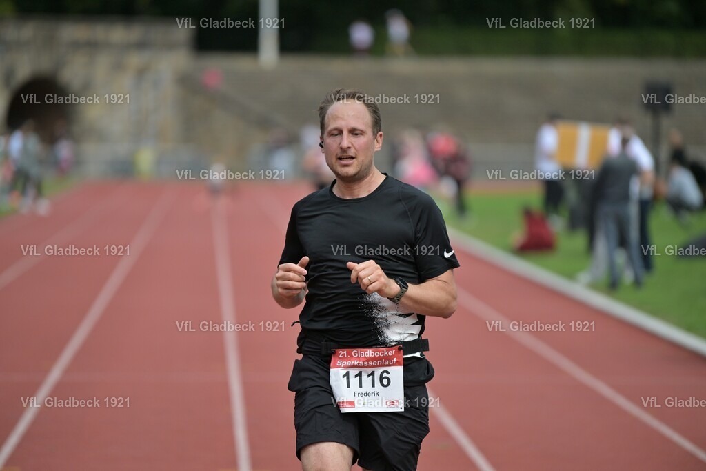 2026-08-23_Sparkassenlauf_10KM_KH_001196 | Die Fotografen - Realisiert mit Pictrs.com