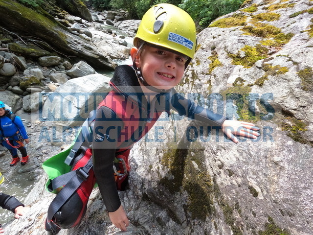 GOPR0431 | Bestelle die Bilder deines Berg- oder Wasser-Abenteuers mit Mountain Sports bequem von zu Hause aus direkt über unseren Online Fotoshop von pictrs.com. - Realisiert mit Pictrs.com