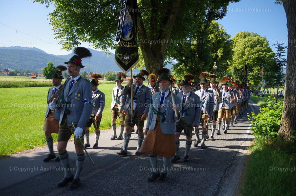 IMGP4844 | fotografiert von Axel PollmannLeonhardi Wallfahrt Benediktbeuern und Murnau, Fronleichnam, Fasching, Landschaft im Loisachtal und Benediktbeuern  - Realisiert mit Pictrs.com