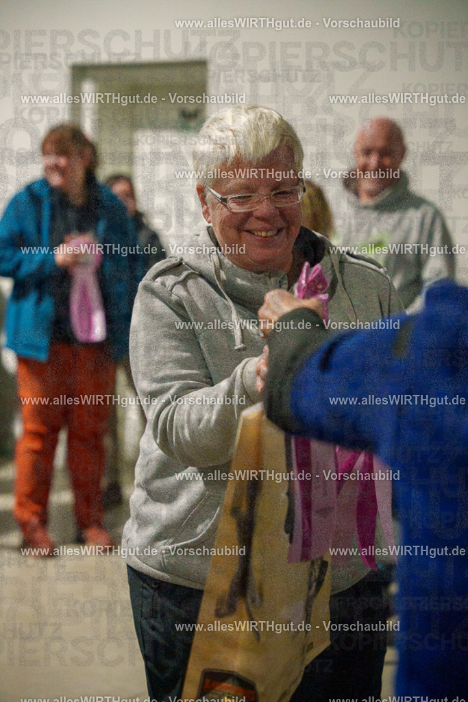 7R509514 | Professionelle Tierfotografie in Mönchengladbach von Daniel Wirth (allesWIRTHgut). Liebevolle & natürliche Bilder von Hunden & Katzen für unvergessliche Erinnerungen.