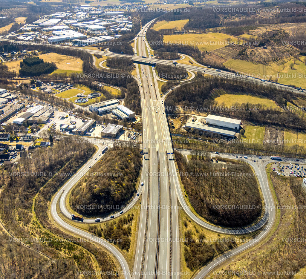 Wenden250306953Gerlingen_A45_A4 | Luftbild, Autobahnkreuz Olpe-Süd mit Autobahn A45 und Autobahn A4 und Anschlussstelle Wenden, Gerlingen, Wenden, Sauerland, Nordrhein-Westfalen, Deutschland