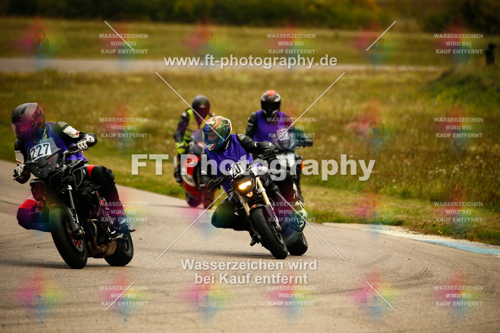 _MOT7532 | Hier findet Ihr Bilder von Touristenfahrten auf der Nürburgring Nordschleife oder von anderen Veranstaltungen die ich besucht habe. Viel Spass beim Durch Schauen 