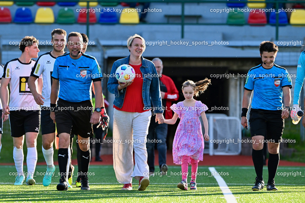 SV Spittal vs. SAK | Martin Leitgeb Referee, Stadträtin Spittal an der Drau Almut Smoliner, Mathias Bodner Referee, SV Spittal vs. SAK, SV Spittal vs. SAK am 24.05.2024 in Spittal an der Drau (Goldeck Stadion), Austria, (Photo by Bernd Stefan)