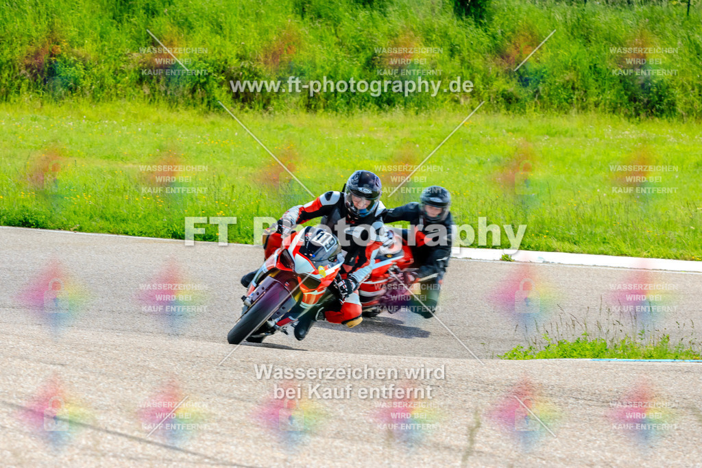 MotoTeam-0267 | Hier findet Ihr Bilder von Touristenfahrten auf der Nürburgring Nordschleife oder von anderen Veranstaltungen die ich besucht habe. Viel Spass beim Durch Schauen 