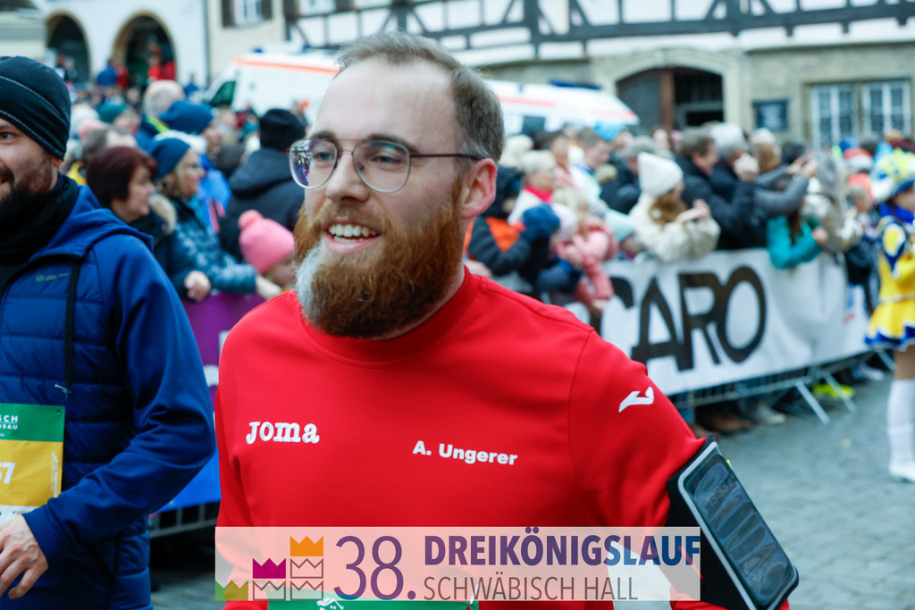 5km Roewisch Wohnbau Cup | 3 Koenigslauf 2024 5km Roewisch Wohnbau Cup - Realisiert mit Pictrs.com