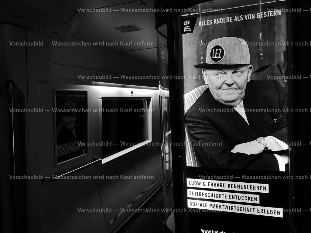 Ludwig-Eehardt | online Fotogalerie mit schwarz-weiß Fotografien und Shop für zeitlose  Poster und Leinwände in stilvollem schwarz weiß  - Realisiert mit Pictrs.com