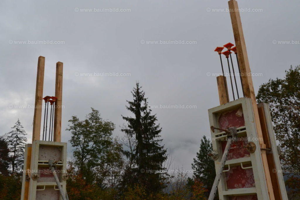 bib-lg04-betonarbeiten-0503 | Nach LV-Leistungsgruppen sortierte Detailfotos über den Bau eines Hauses. Alle Hausbau-Bilder direkt vom Urheber und Autor der Website Haus-Selber-Bauen.com