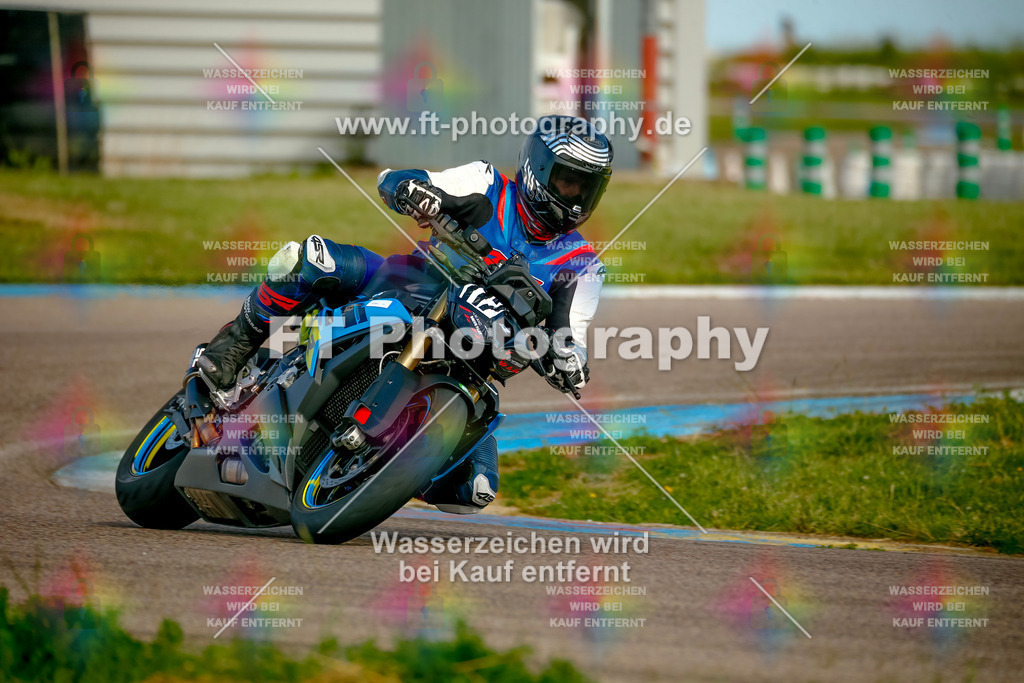 _MOT0264 | Hier findet Ihr Bilder von Touristenfahrten auf der Nürburgring Nordschleife oder von anderen Veranstaltungen die ich besucht habe. Viel Spass beim Durch Schauen 