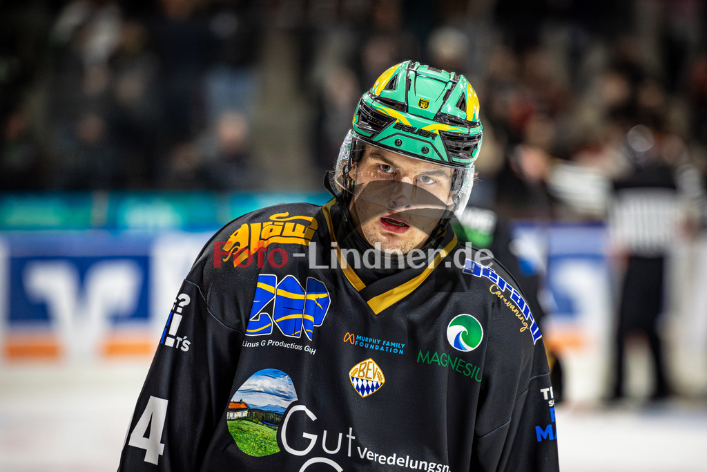 Peißenberg MINERS gegen EHC Königsbrunn LÖWEN | Eishockey Bayernliga 2025/26 Viertelfinale Spiel 4, Peißenberg MINERS gegen EHC Königsbrunn LÖWEN, 20260215,Portrait, Freisteller,2026-02-15 in Peißenberg (flatbuy Arena Peißenberg), Korbinian HOPPER (MINERS 94)Copyright: WolfgangxLindner www.foto-lindner.de